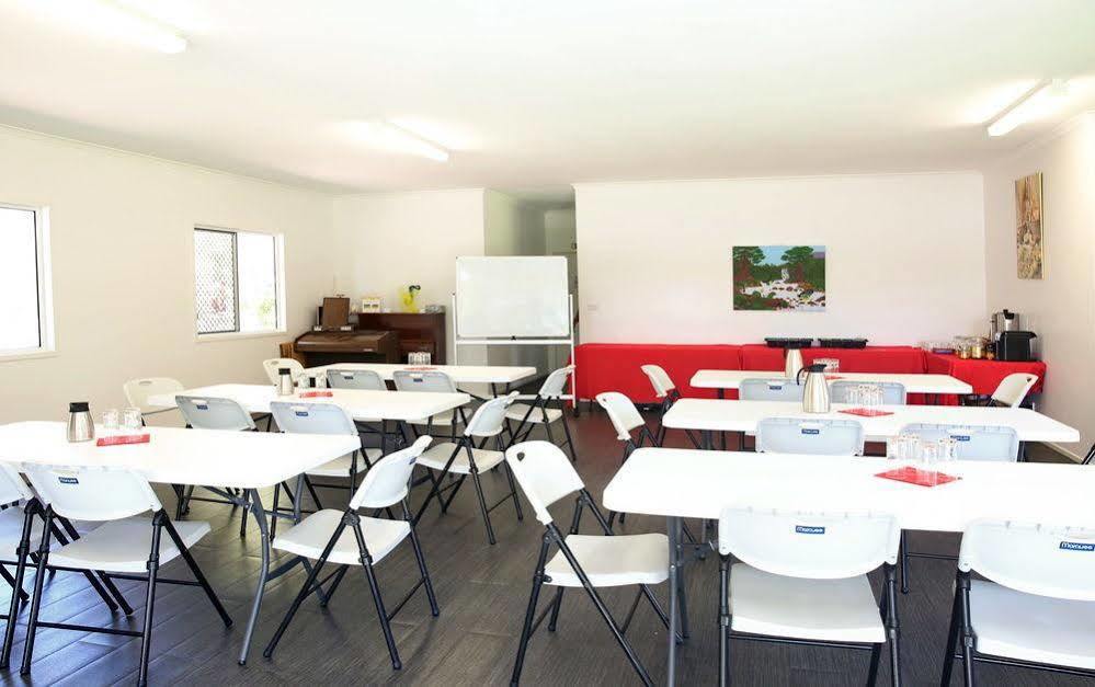 Honeybee Wellness Resort Kandanga Екстер'єр фото